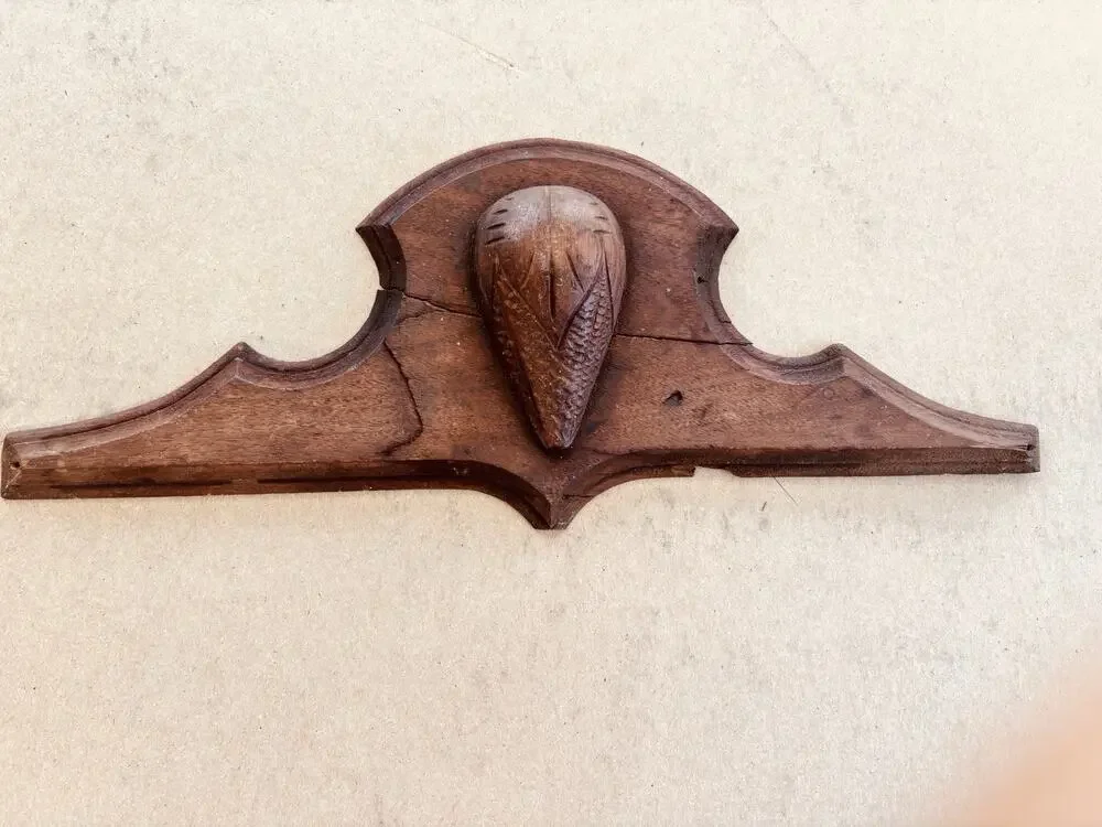Antique Victorian Carved Furniture Crest Pediment Pine Cone 16-1/4